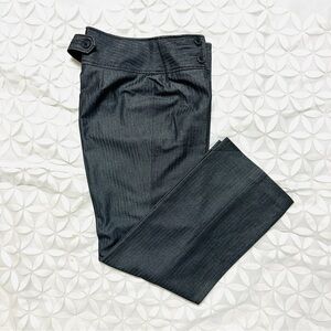 Larry Levine pants 90% good.